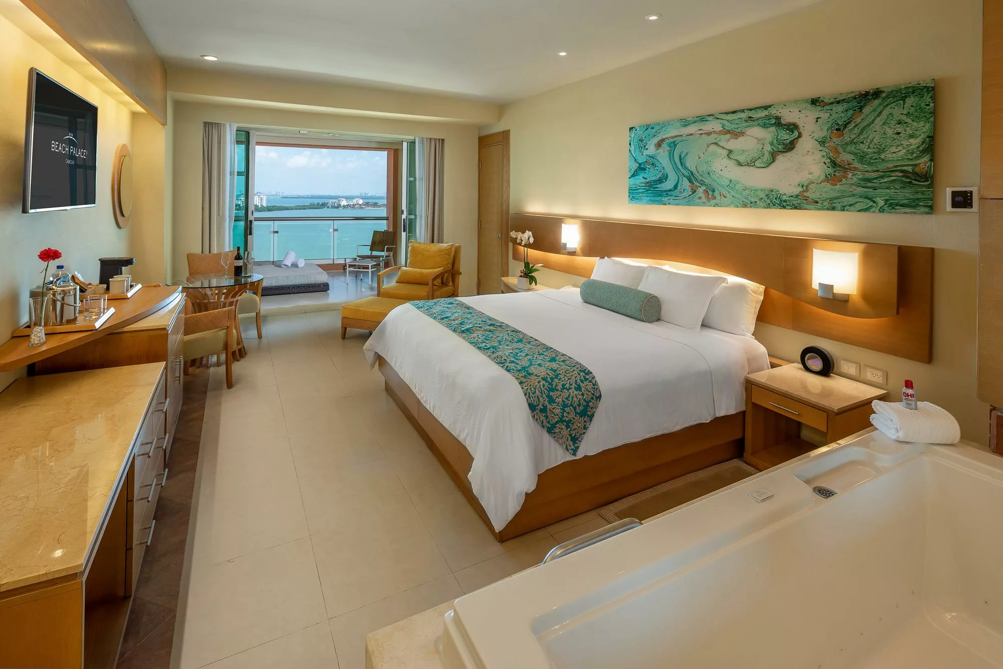 Beach Palace - Family Deluxe Room